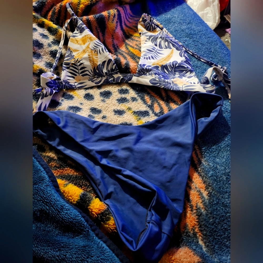 TWO PIECE blue shein bikini